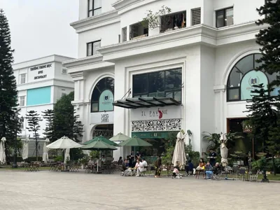 Vinhomes Royal City Luxury Apartment 3Br – Photos 11
